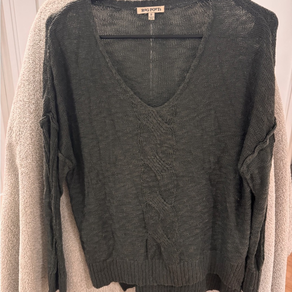 Rag Poets Olive Green V-Neck Knit Sweater | Size Small